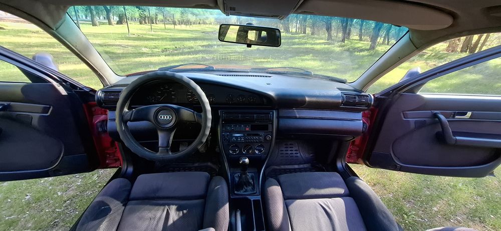 Продам ауди 100 с4