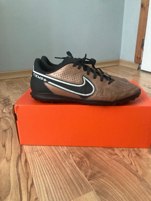 Стоножки Nike Tempo 40.5 номер