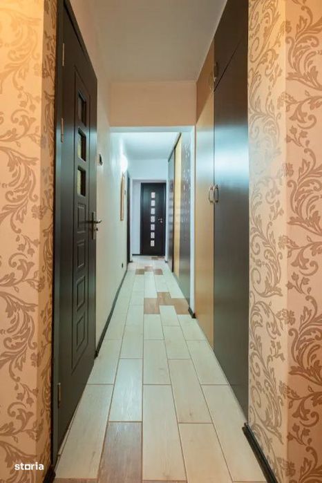 Apartament 3 camere decomandat - Inel 2
