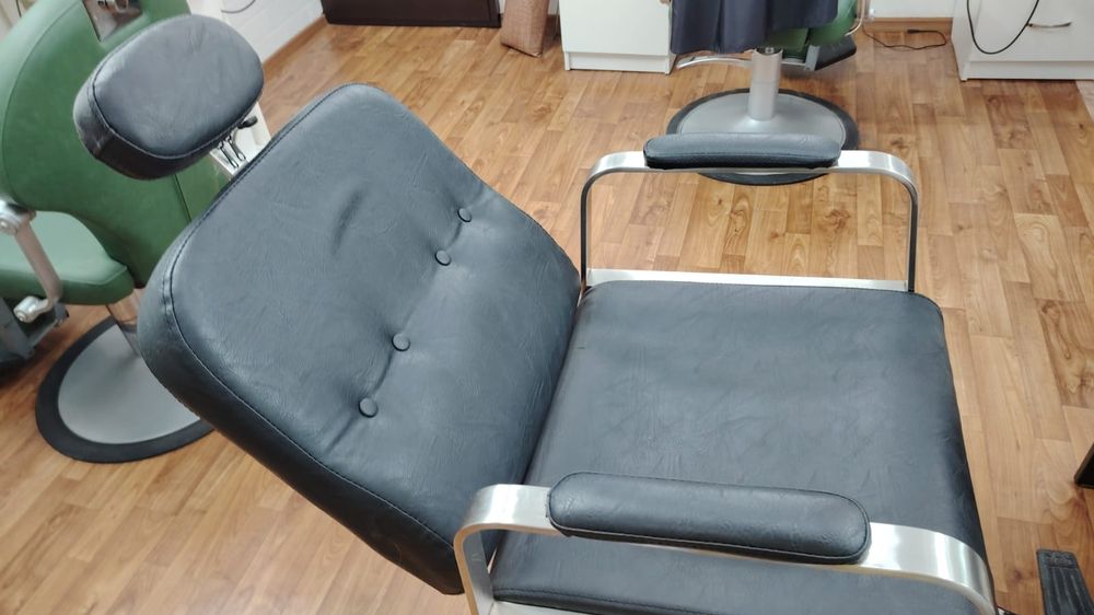 Кресло парикмахерское