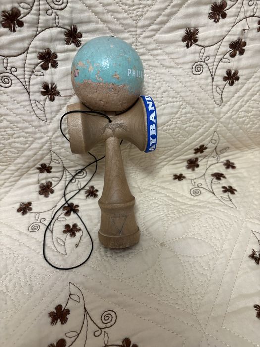 Kendama krom Philip Eldrdge