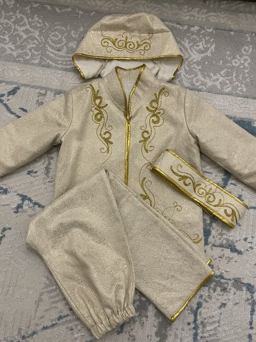 Национальный костюм