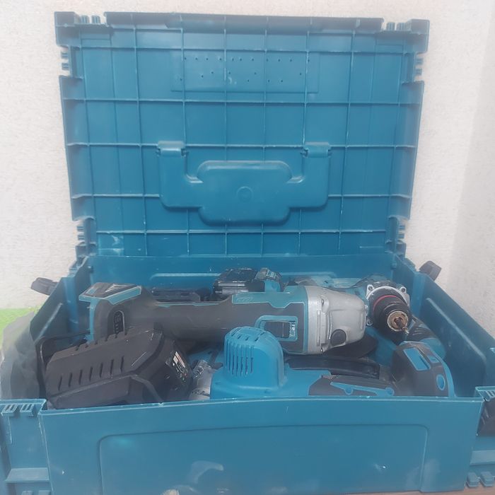 Продаются электроинструменты