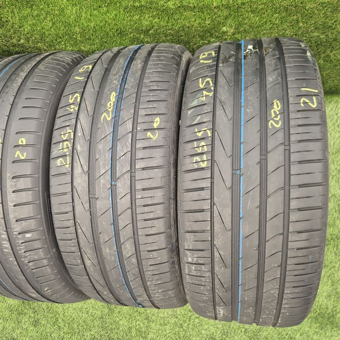 255 45 19 Pirelli și Hankook