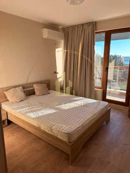 Дава се под наем Тристаен апартамент в Варна, Бриз - 110 кв.м за 797.64 € - Снимка #4