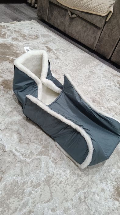 Универсальный чехол для санок