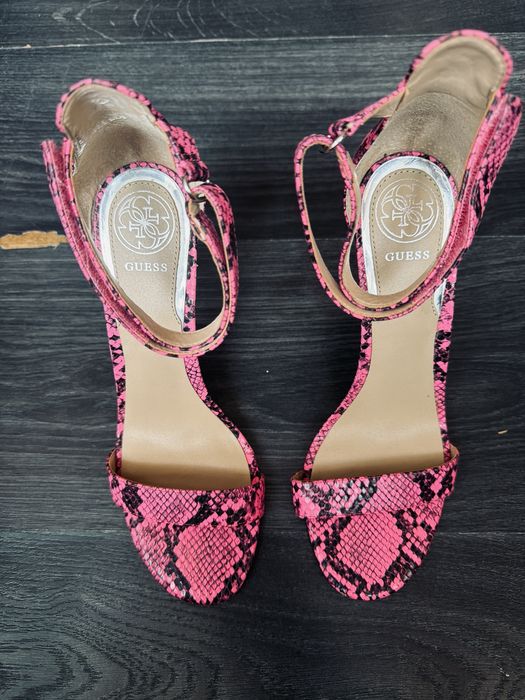 Дамски сандали GUESS Kahlua Pink Snake Print Sandals