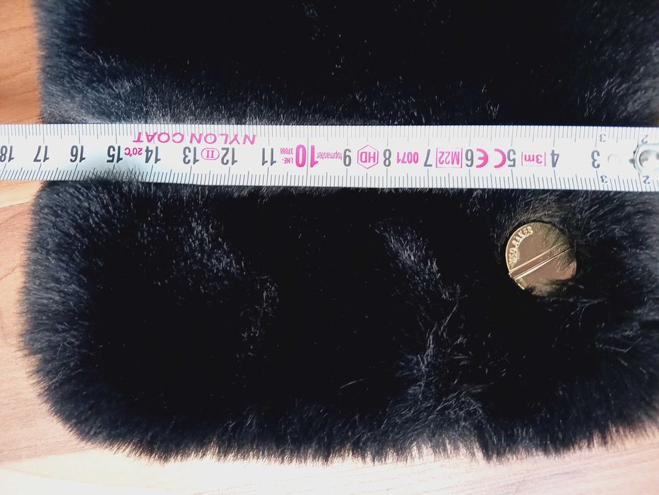 Ted Baker шал-яка