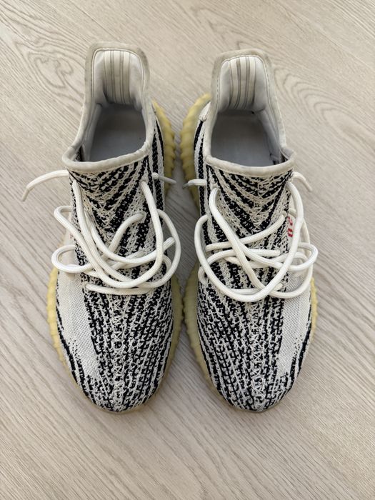 Adidas Yeezy 350 Zebra