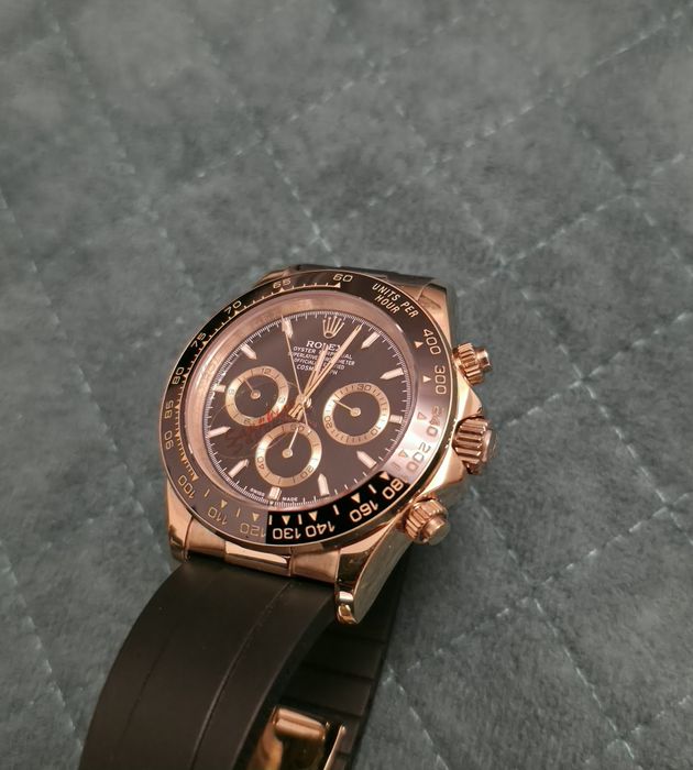Rolex daytona  gold