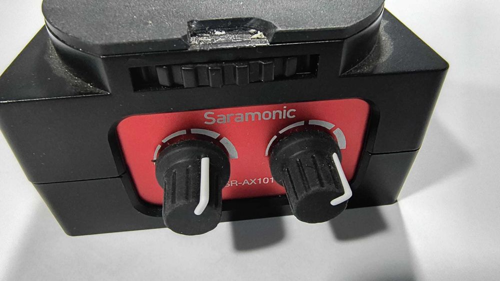 Saramonic SR-AX101