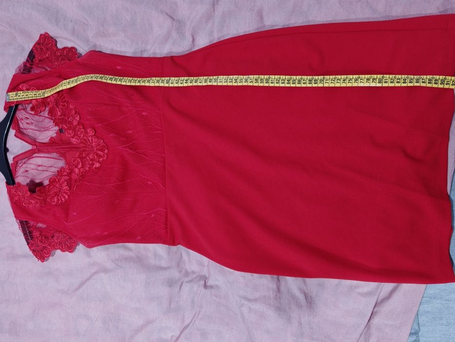 Rochie de zi roșie