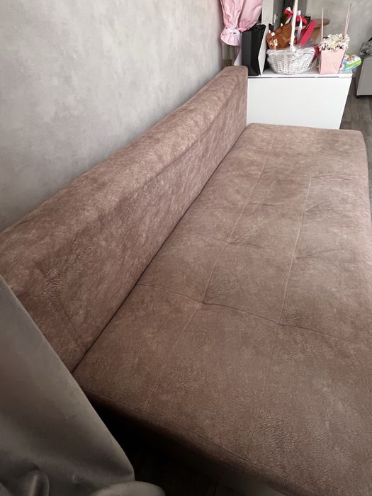 Продам диван б/у