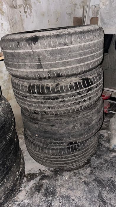 Диск R18 с летней покрышкой 50%