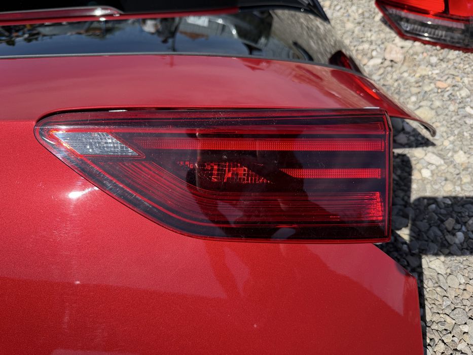 Spate complet VW Golf 8 R Line : Bara spate / Stopuri / Haion