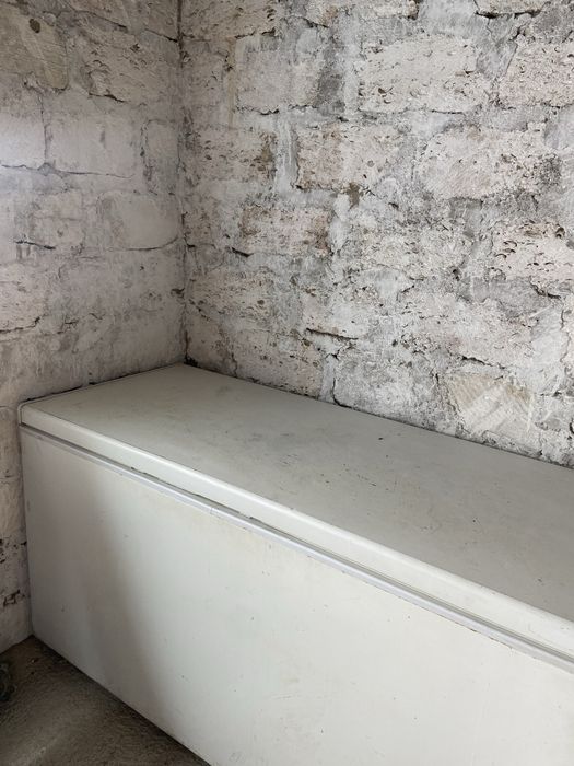 Продается морозильник