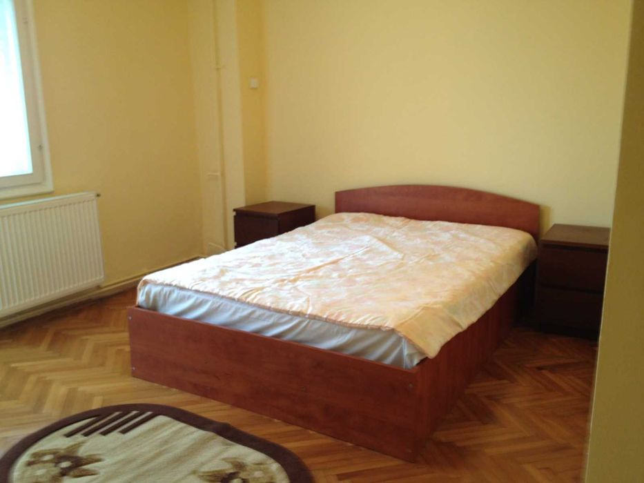 inchiriez apartament duplex zona centrala+boxa +garaj