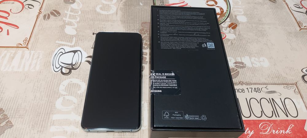 Топ цена-Като нов Телефон Samsung Galaxy S20 8GB/128GB+подарък  колонка блутут