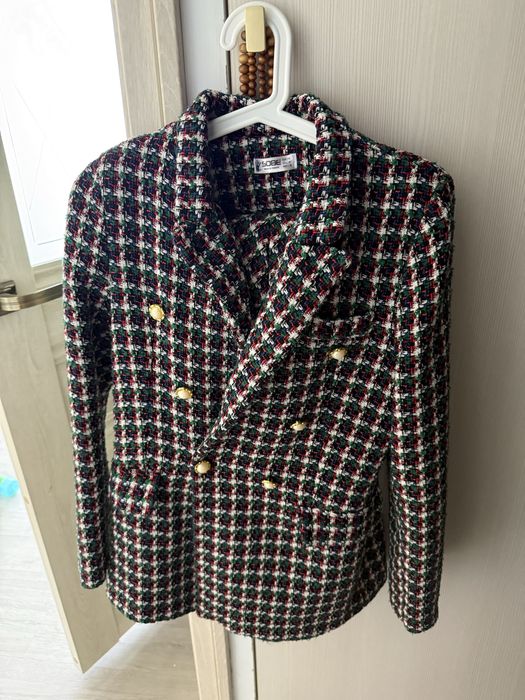 Продам твидовую двойку