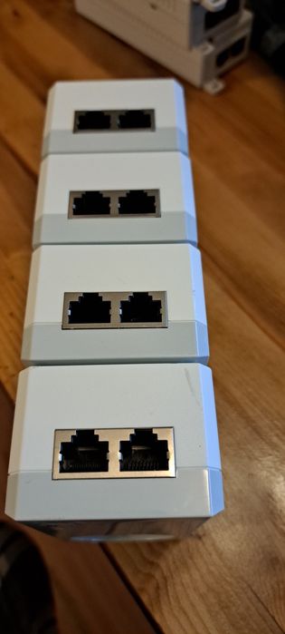 Adaptoare internet Powerline AV500 cu două porturi LAN  TL-PA4020P