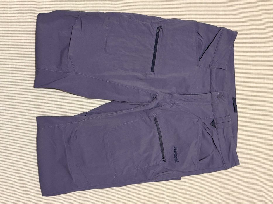 Продавам туристически панталон Bergans Utne Pants, размер М - нов