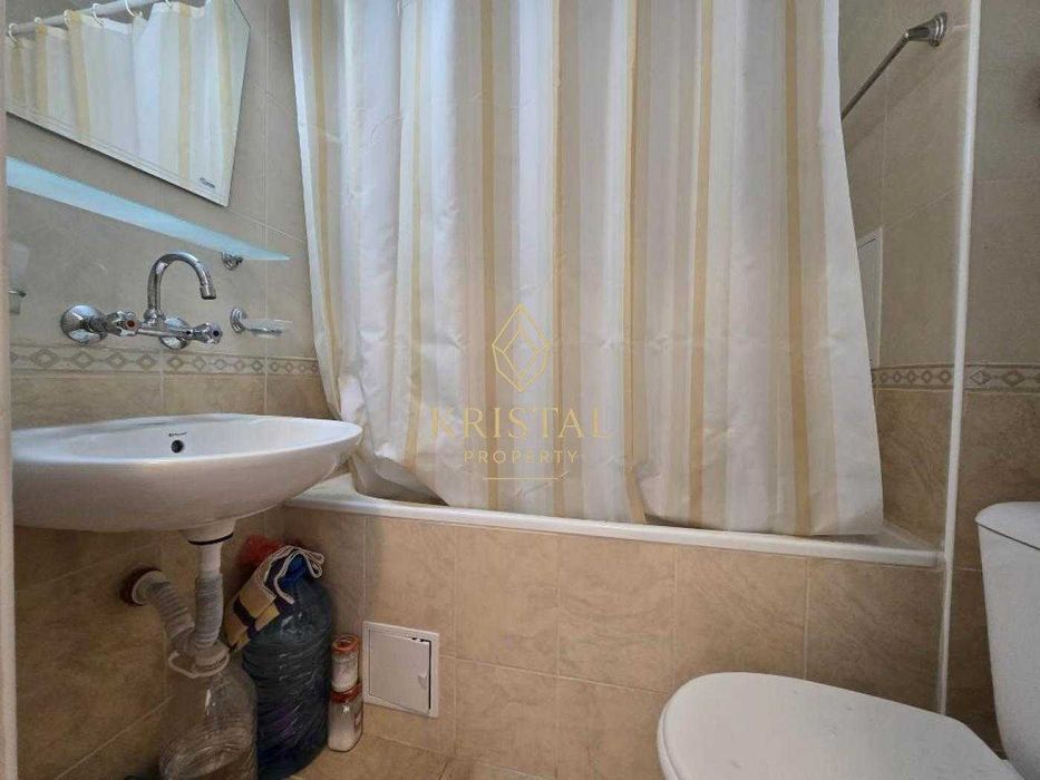 Продава се Двустаен апартамент в к.к. Слънчев бряг - 42 кв.м за 1500 €/кв.м - Снимка #8