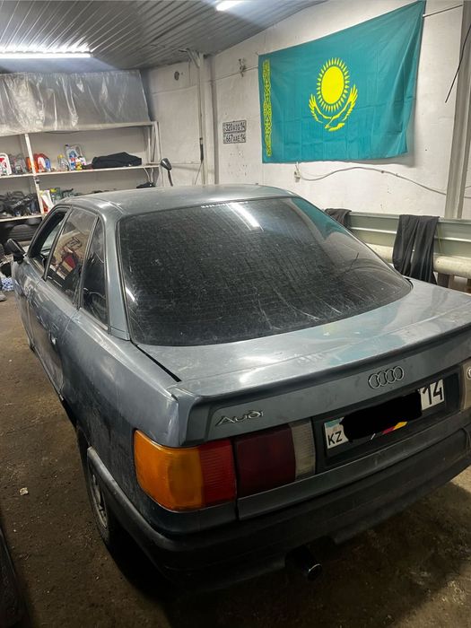 Продам Ауди 80 бЗ
