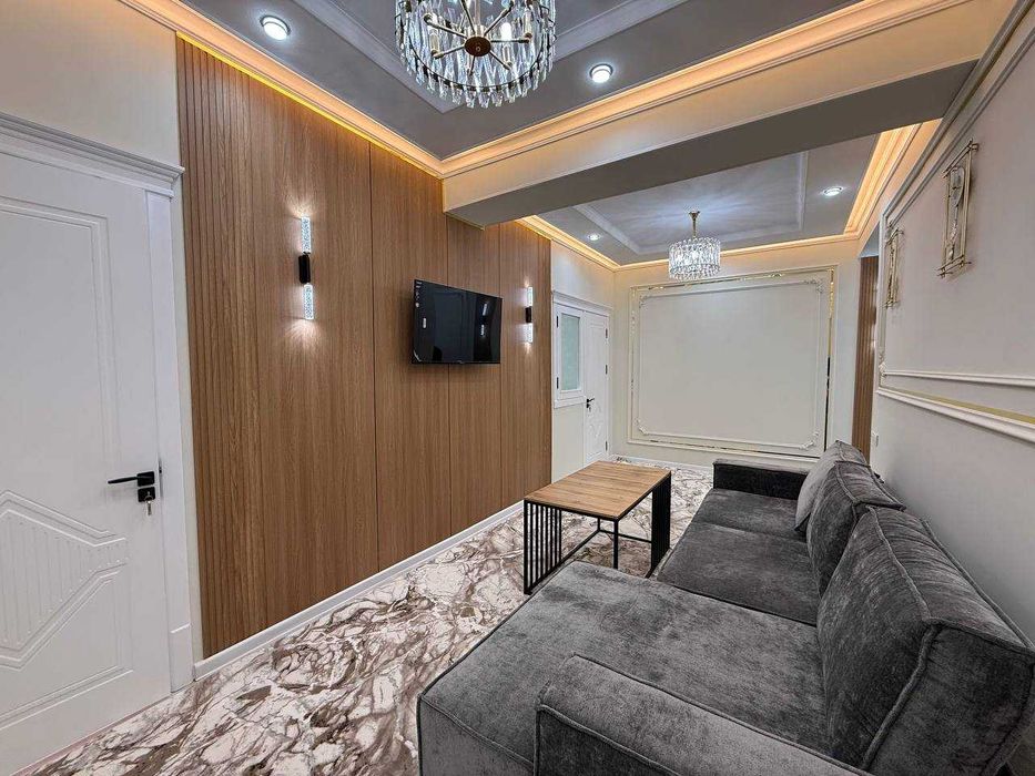 ПРОДАЁТСЯ 3х комнатная квартира ЗАХОДИ ЖИВИ в центре города ТОРОПИСЬ