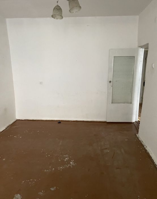 Квартира сотилади