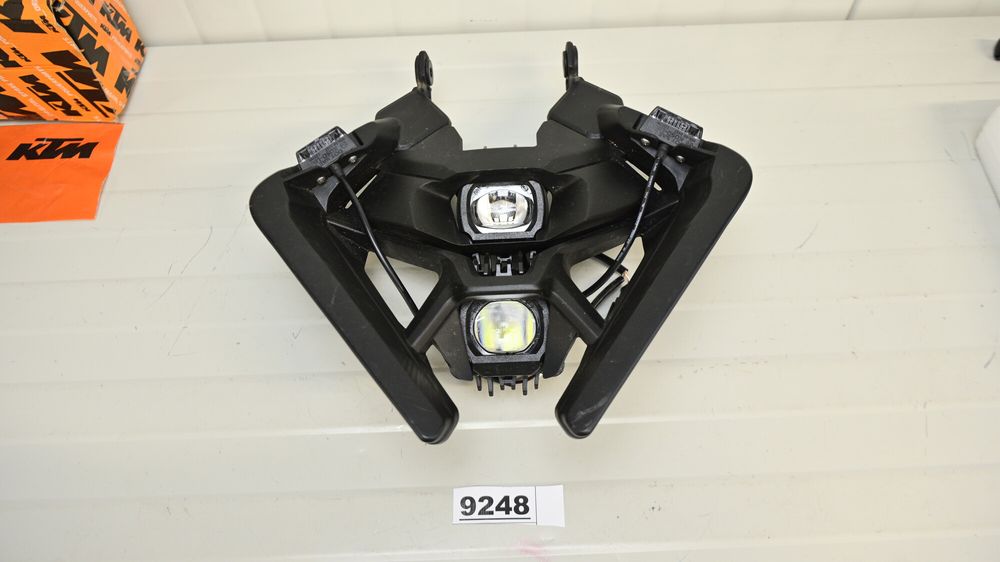 KTM 1390 Super Duke GT 2025 Far