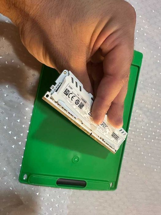 RAM памет Ballistix Sport LT 4GB DDR4 2400MHz