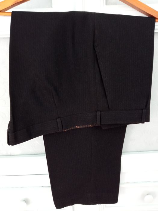 Мужской кастюм и брюки 54-56 рост 2.