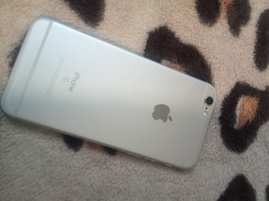 Продам Аифон S в хорошем состоянии