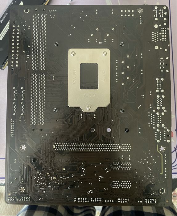 H410m H V3, 10400f, корпус и бп