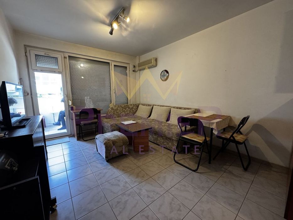 Дава се под наем Двустаен апартамент в Варна, Генералите - 60 кв.м за 459 € - Снимка #2