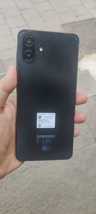 Продам Самсунг А07.