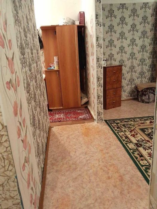 Продам 1 квартиру на 8 марта.