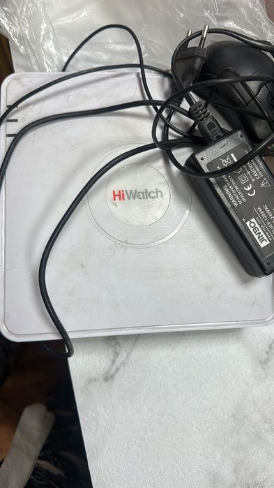 Монитор .регистратор видео наблюдение.