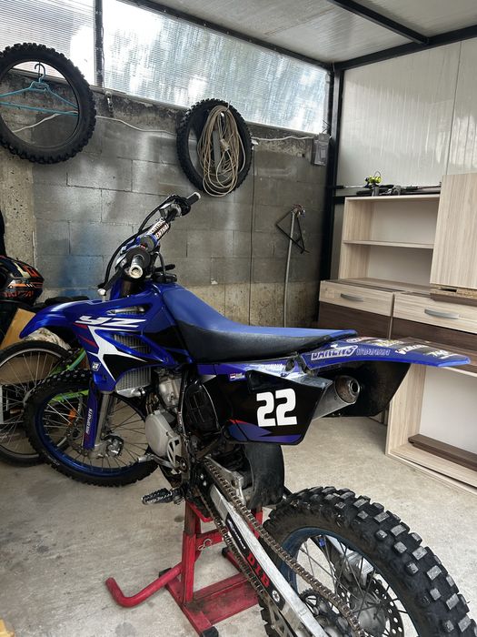 YAMAHA  YZ 2018.