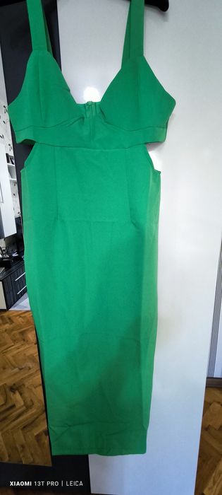 Нова дамска рокля