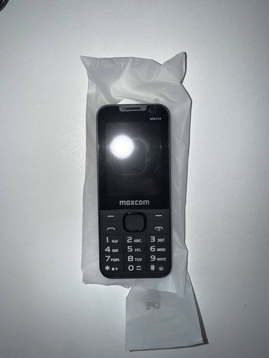 Telefon MAXCOM MM248