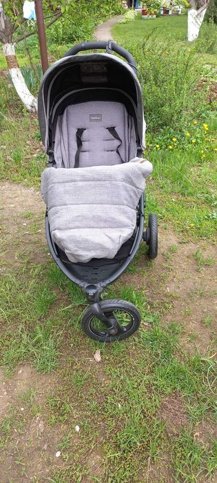 Коляска детская б.у.