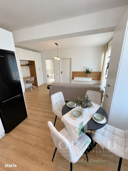 Apartament 2 camere | Semidecomandat | Parcare | Floresti