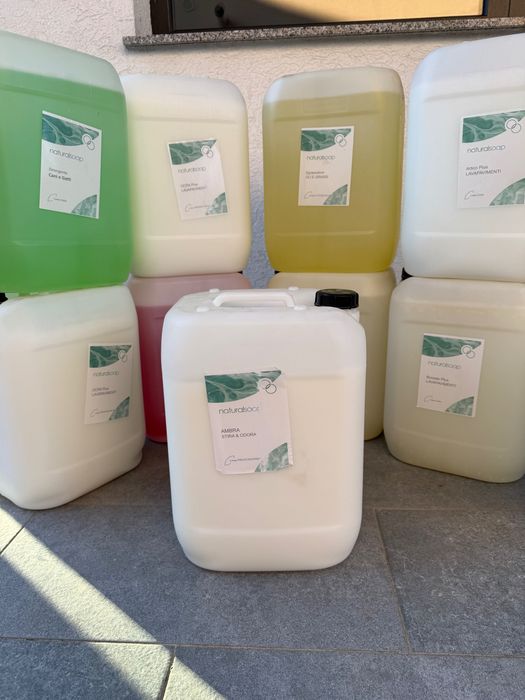 Vând produse de curățenie la bidon de 20 litri