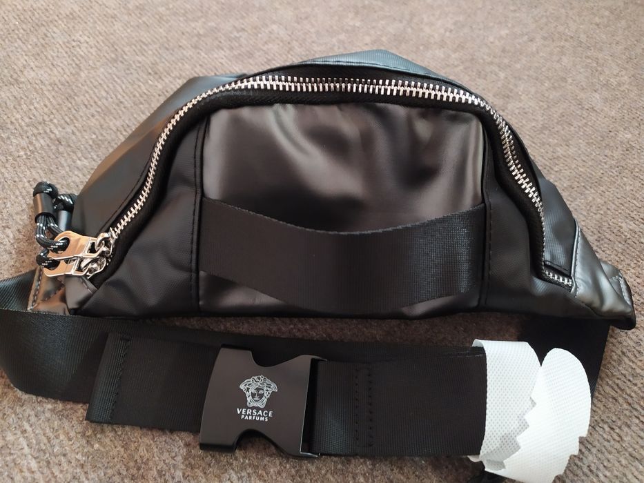 Borsetă Versace Parfums