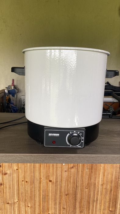 Aparat de conservare si fierbere