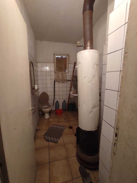 Продава се Къща в Брезник - 70 кв.м за 729 €/кв.м - Снимка #3