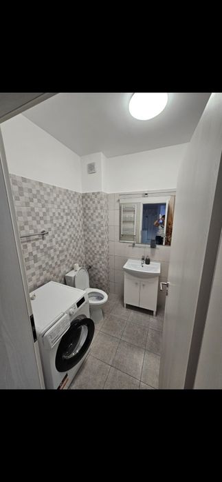 Proprietar închiriez apartament