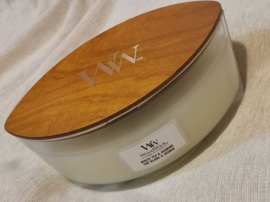 WoodWick ароматна свещ