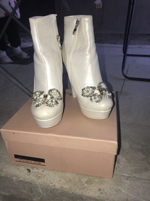 Женские обуви